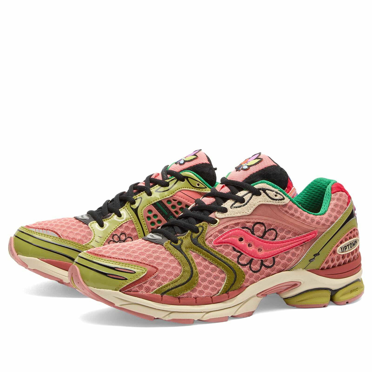 Saucony x Jae Tips Triumph 4 Sneaker in Pink