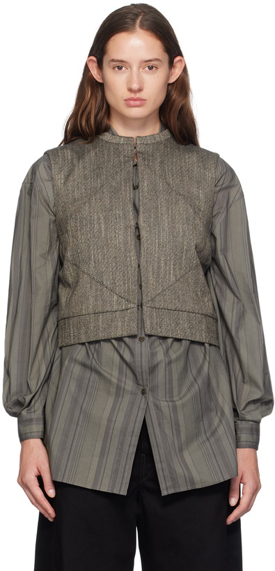 Photo: AMOMENTO Gray Motive Vest