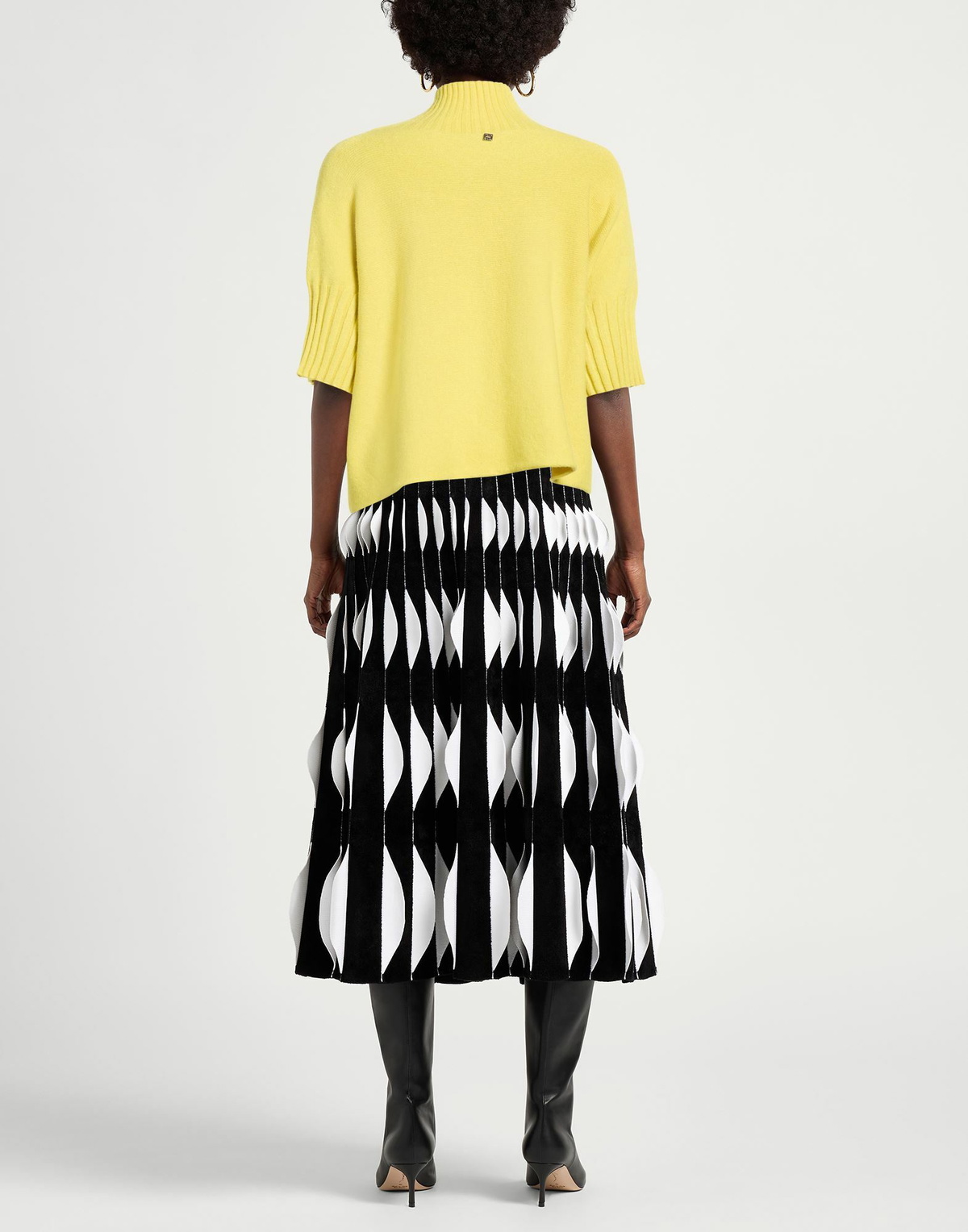 Manila Grace Womens Turtleneck in Yellow