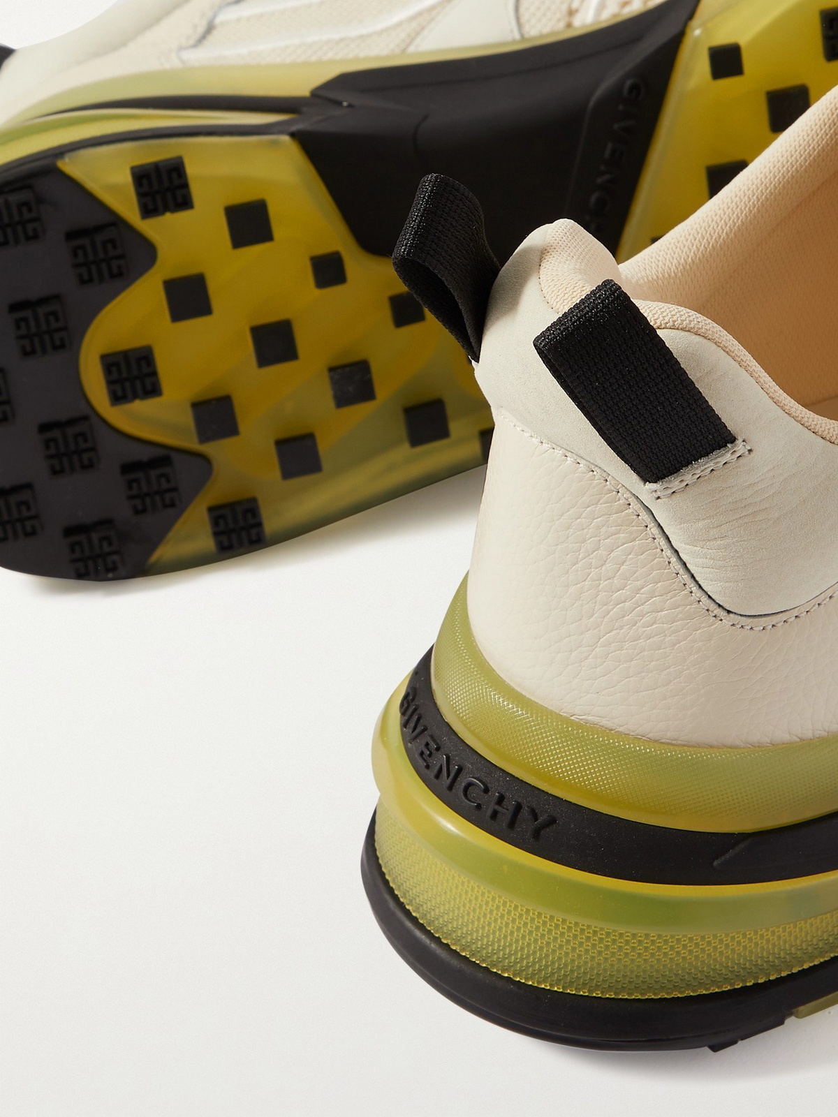 GIVENCHY メッシュ＆スエード GIV 1 ライト スニーカー GIVENCHY メッシュ＆スエード GIV 1 ライト スニーカー