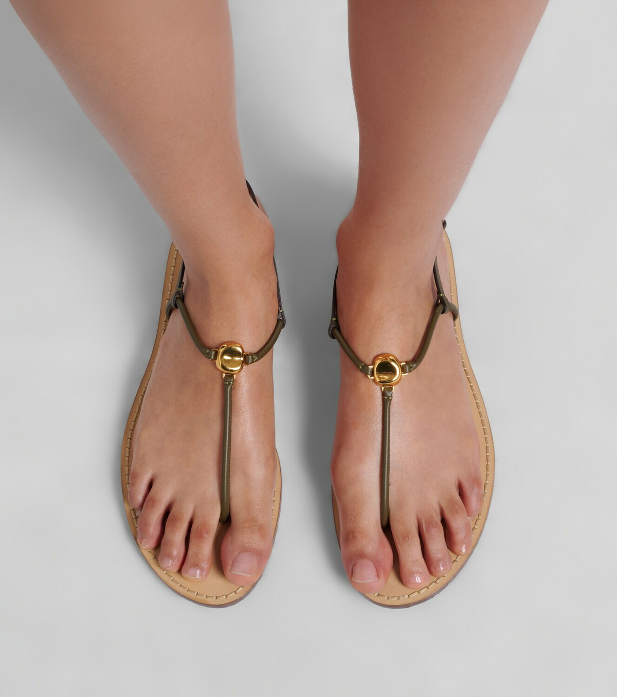 Amanu Naivasha leather thong sandals