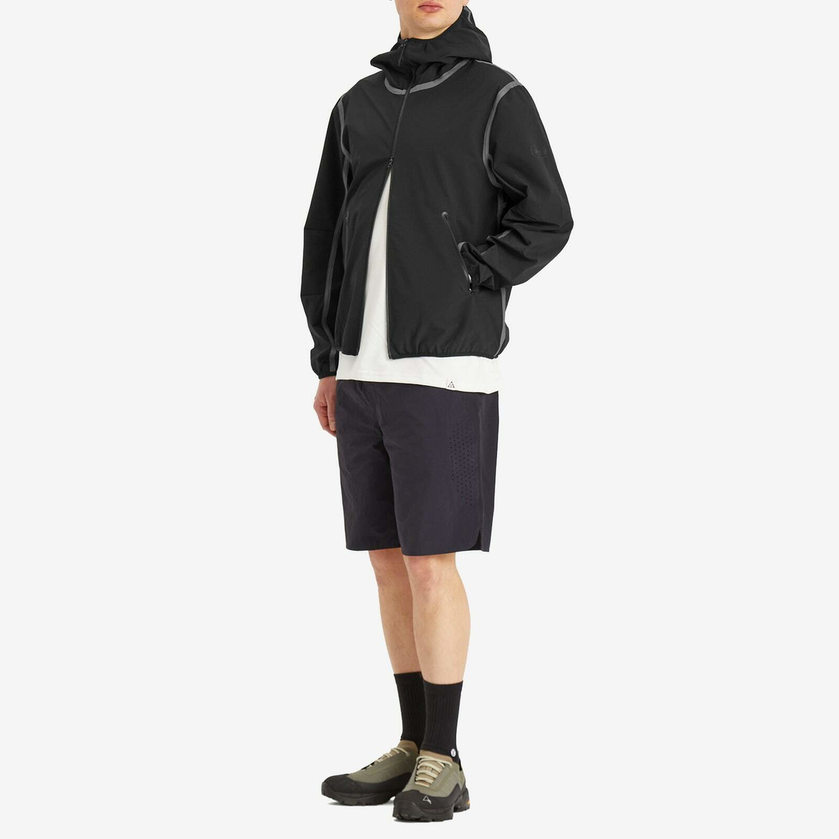 Purple Mountain Observatory Men's Softshell Balaclava Jacket in Black
