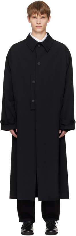 Photo: YOHJI YAMAMOTO Black Wool Gabardine Designed Sleeve Coat