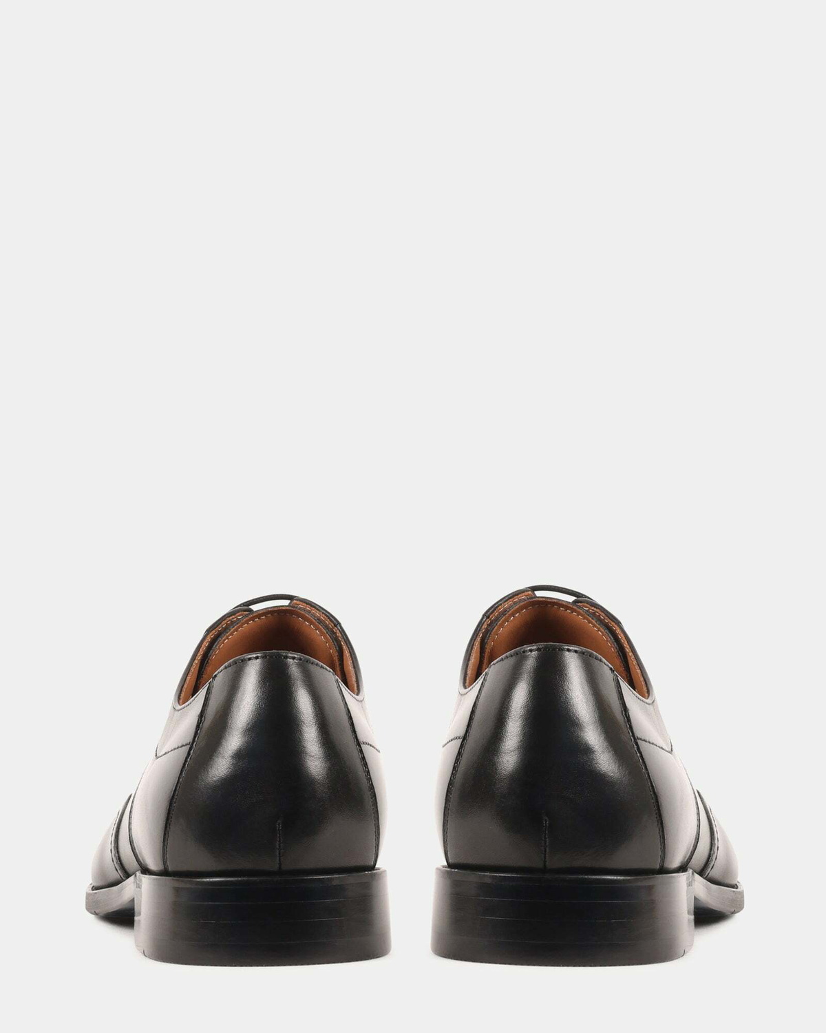 Steve Madden Distro Dress Shoes in Black