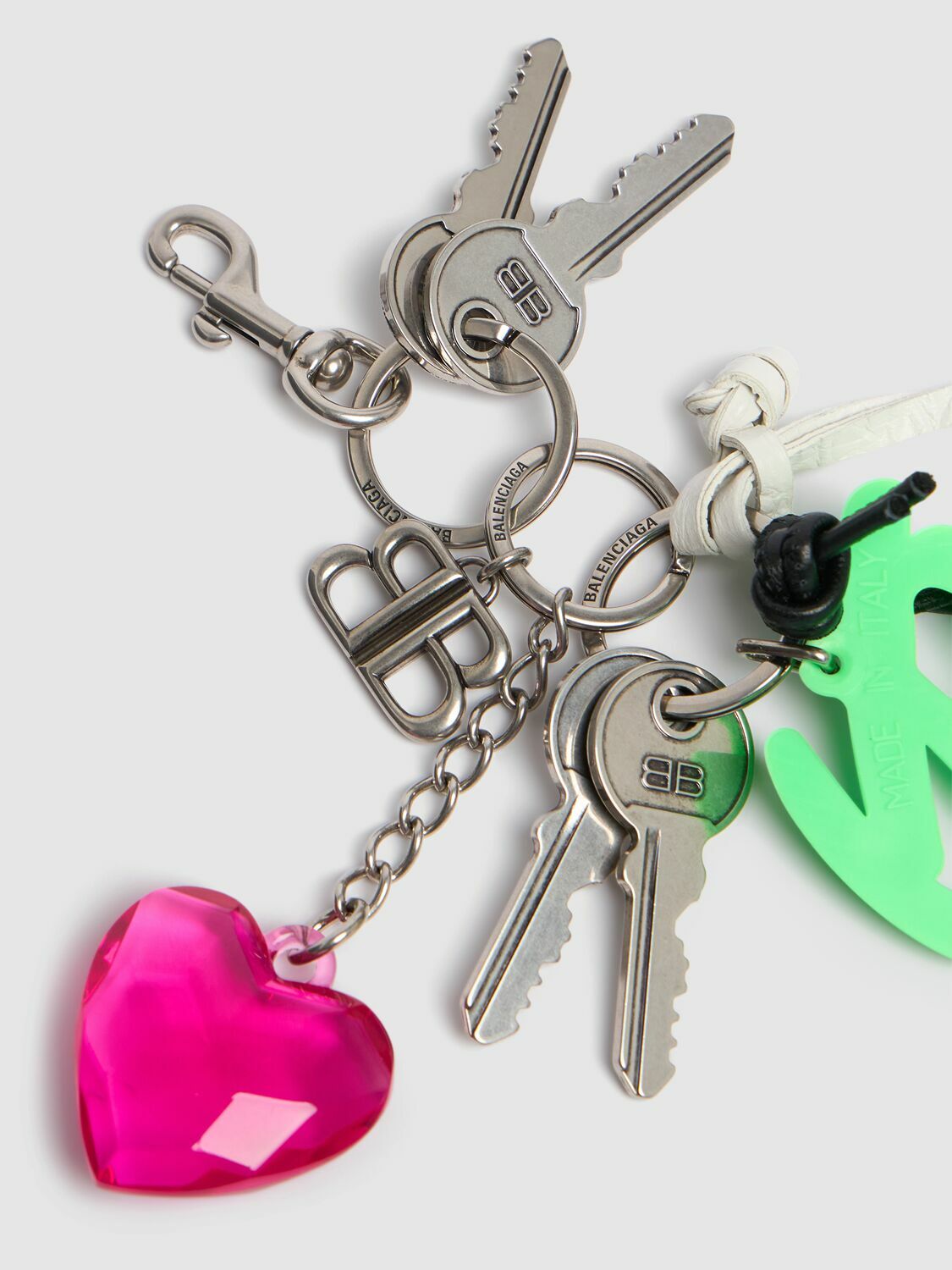 BALENCIAGA Aki キーリング チャーム BALENCIAGA Aki Keychain with Leather & Brass Charms Balenciaga