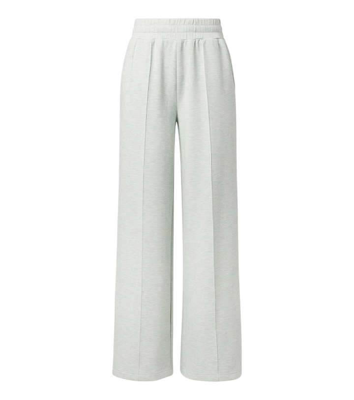 Photo: Varley Jersey sweatpants