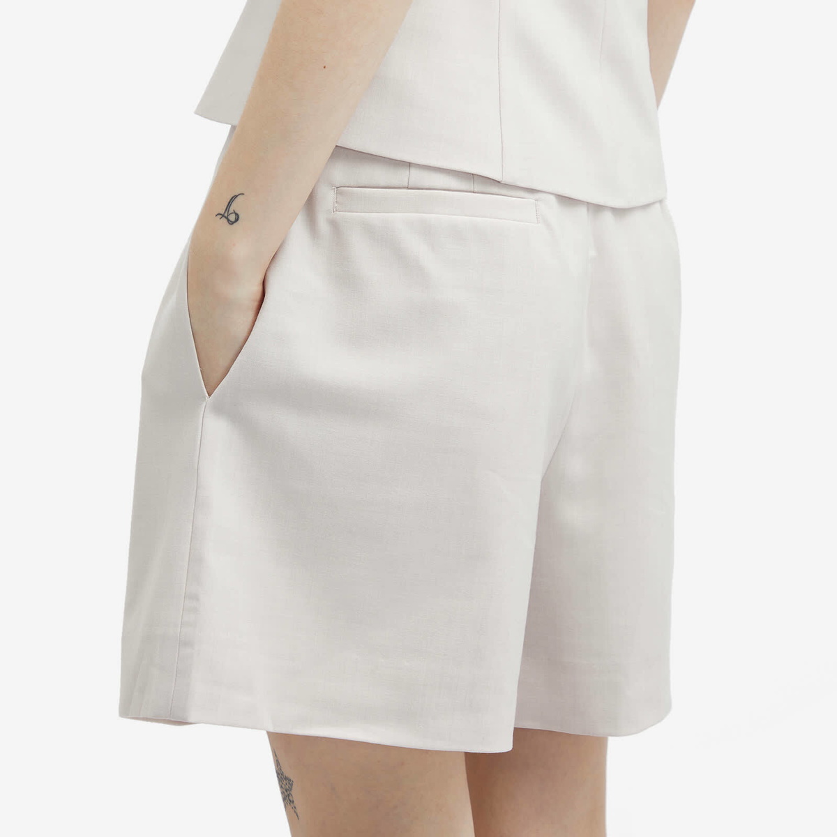 SIR. Women's Laredo Tailored Short in Light Ecru