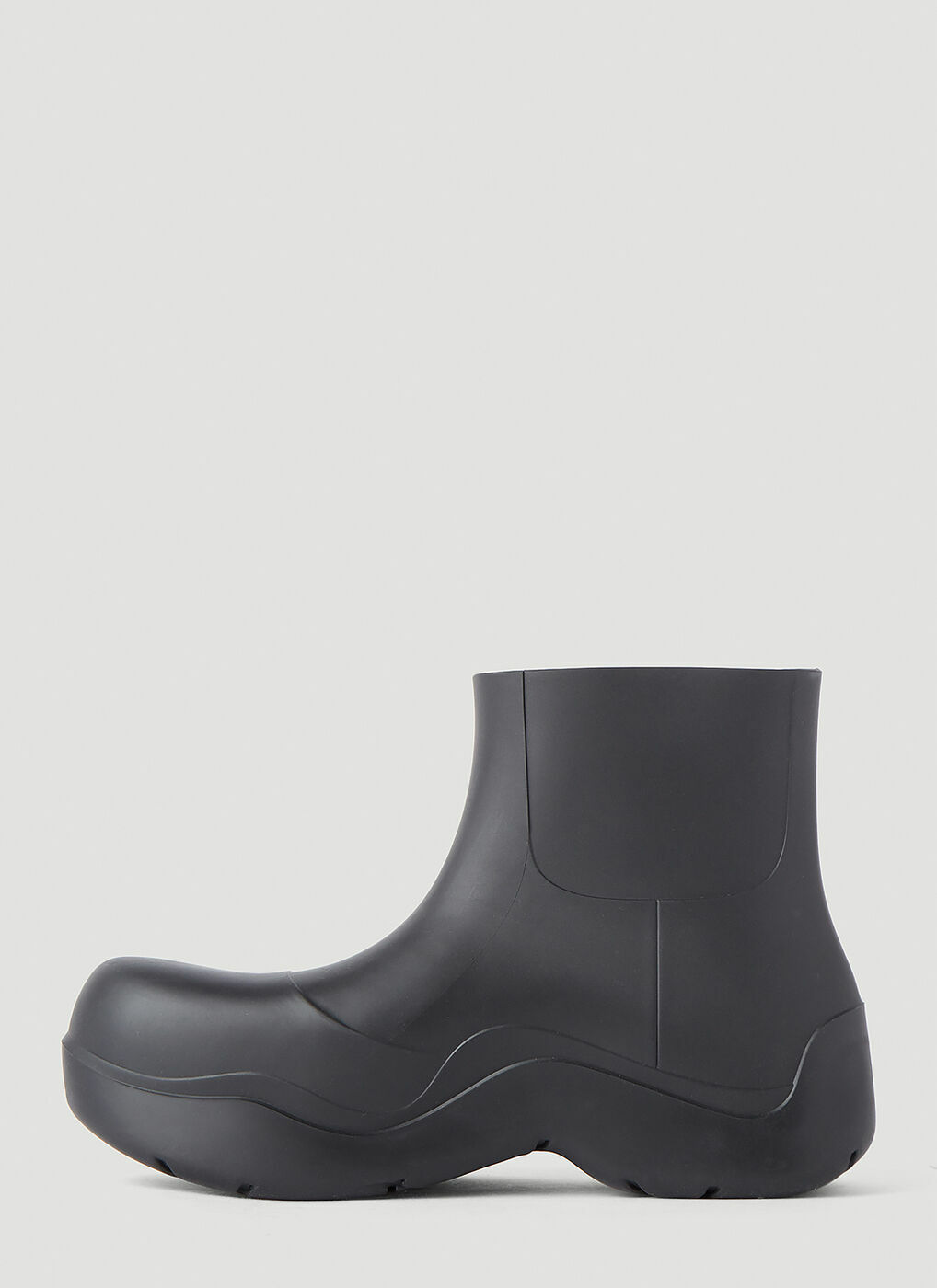 BV Puddle Boots in Black Bottega Veneta