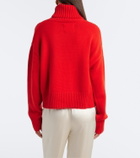 Extreme Cashmere N°434 Crop Xtra cashmere turtleneck sweater