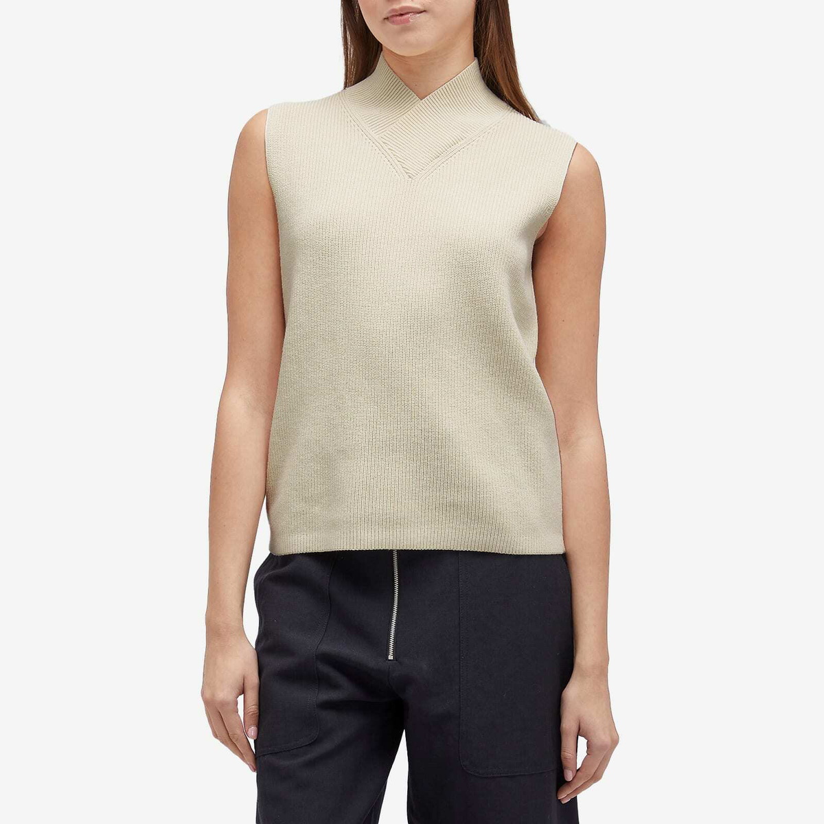 Studio Nicholson Women's Knitted Vest in Parchment