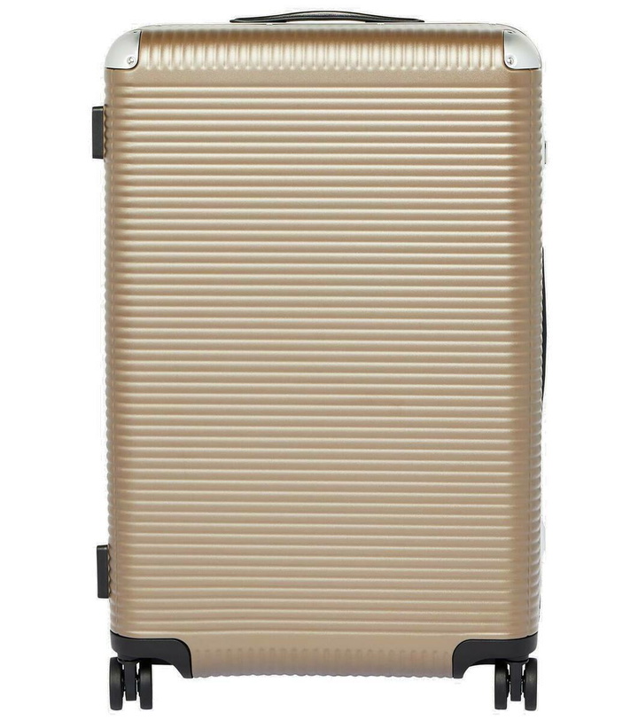 Photo: FPM Milano Bank Light Spinner 76 check-in suitcase