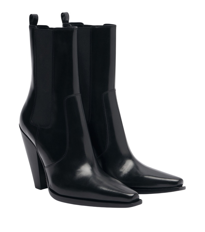 Photo: Saint Laurent Dylan leather Chelsea boots