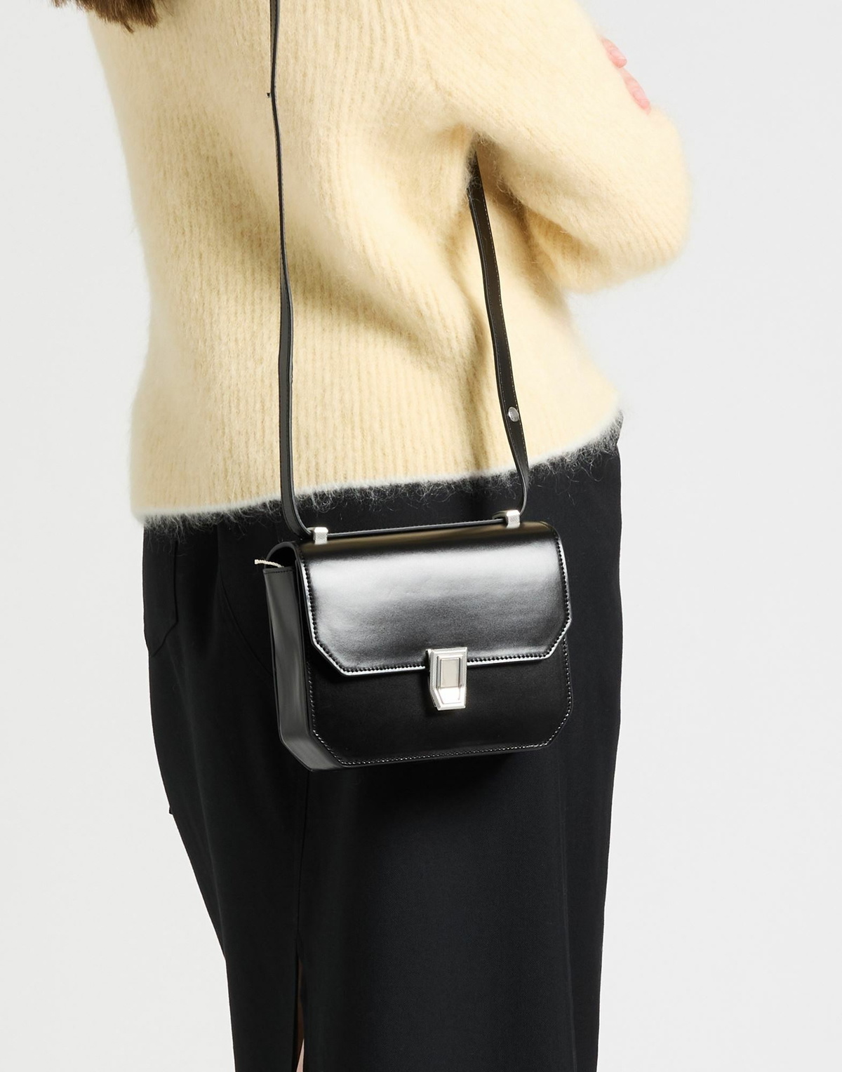 Rag & Bone Womens Cross-body bag in Black