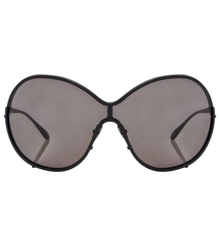 Photo: Alaïa Lettering Logo oversized sunglasses