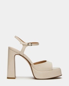 Steve Madden Liandra Heels in Natural Patent