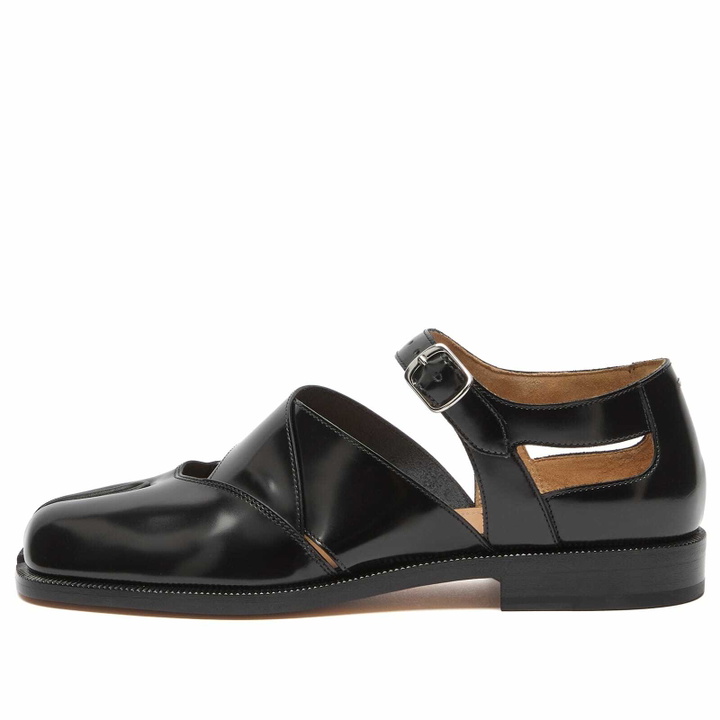 Photo: Maison Margiela Women's Tabi Leather Sandals in Black