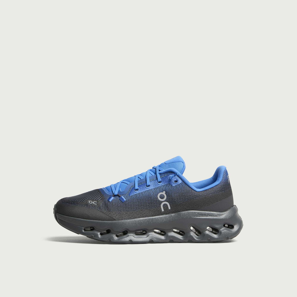ON Men's Cloudtilt Sneaker in Eclipse/Jay
