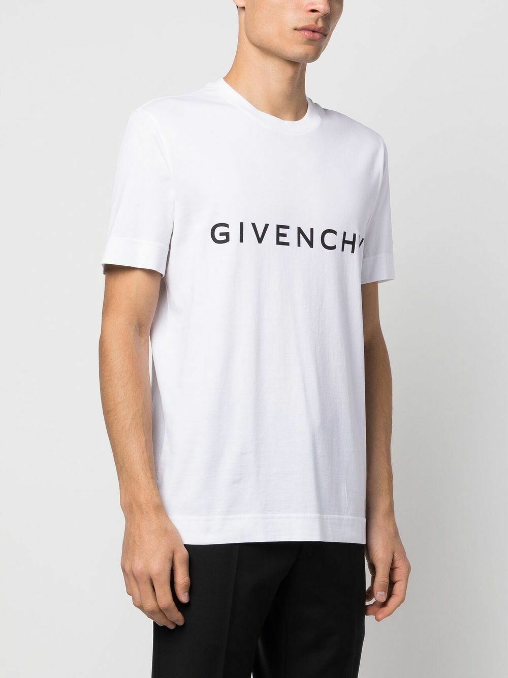 早い者勝ち【GIVENCHY】GIVENCHY Archetype コットン Tシャツ 0400018816274?wid=830&hei=1106