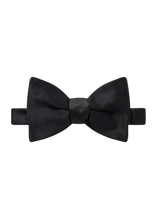 Photo: Favourbrook - Pre-Tied Silk-Satin Bow Tie
