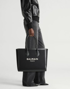 Balmain Womens Handbag in Black