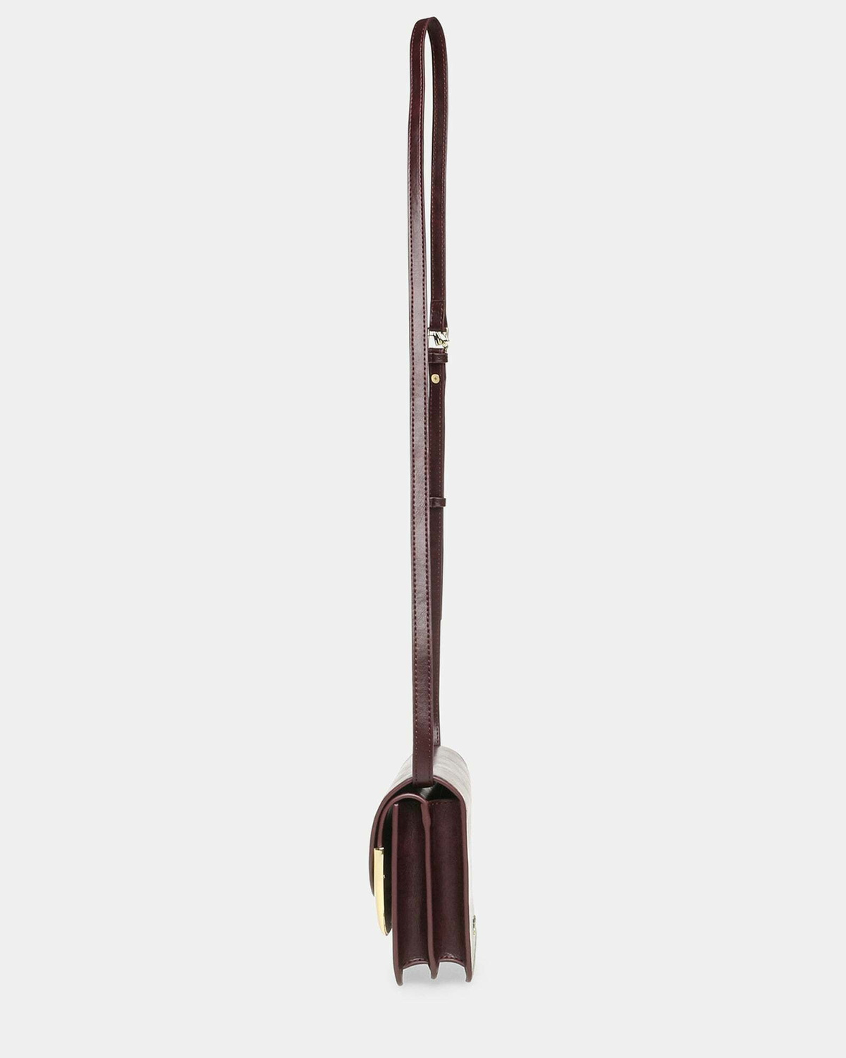 Steve Madden Ballie Bag in Wine