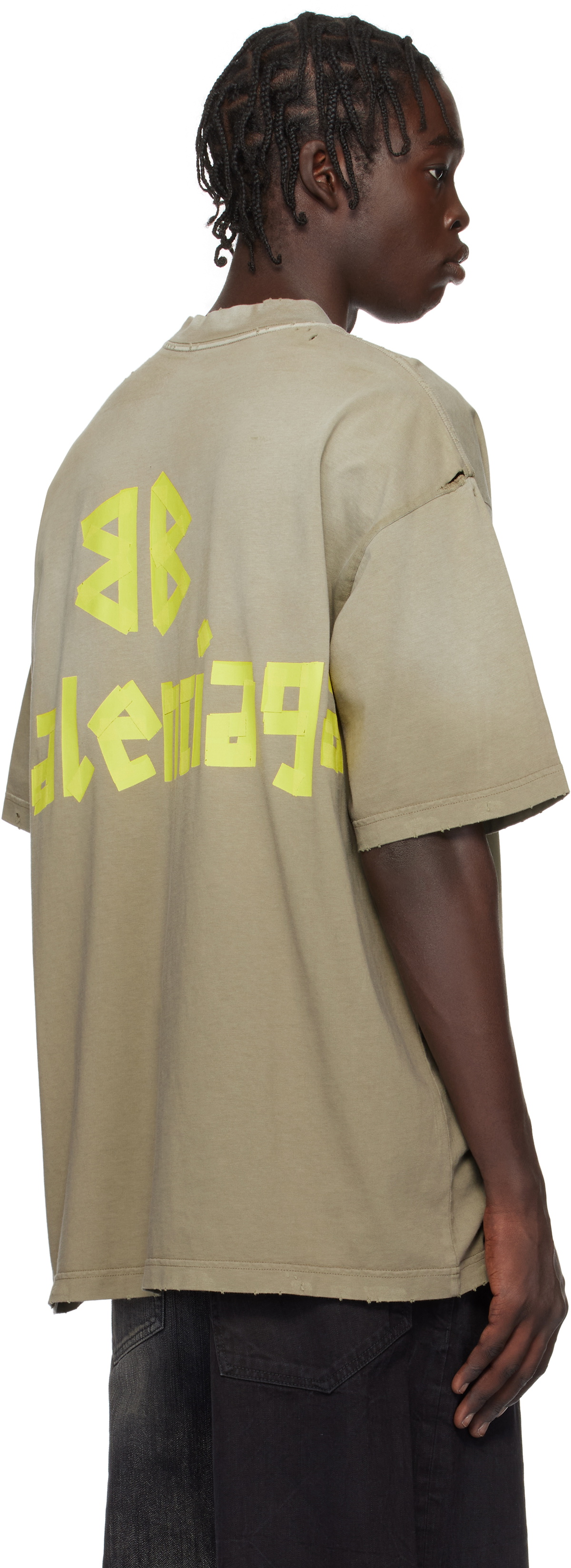 【BALENCIAGA】 トープ New Tape Type ミディアムTシャツ Balenciaga Taupe New Tape Type Medium Fit T-shirt Balenciaga