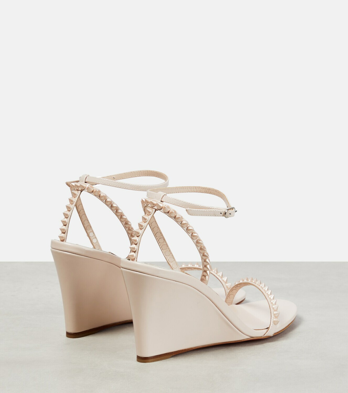 Christian Louboutin チェック柄 ウェッジヒール 約10cm Christian Louboutin 85mm Tatoosh Spikes Mules | White | FARFETCH
