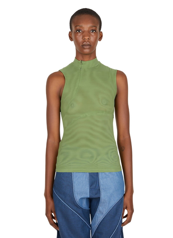 Photo: Mainline:RUS/Fr.CA/DE Mesh Zip Top