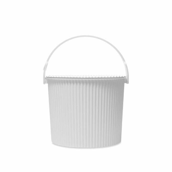 Photo: Hachiman Omnioutil Storage Bucket & Lid - Small in White