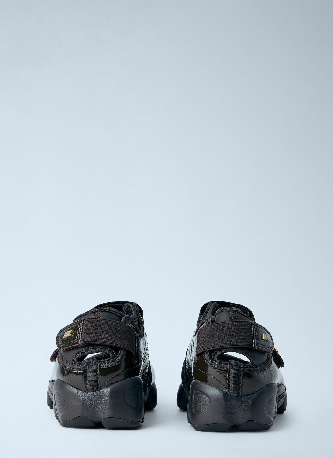 Nike Air Rift Sneakers