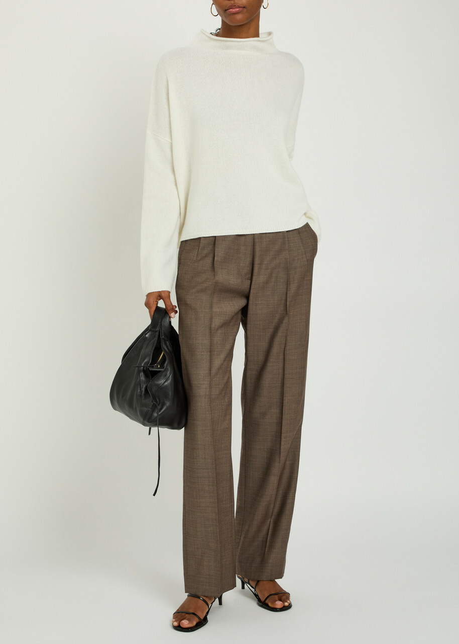 Lisa Yang Sandy Funnel Neck Cashmere Jumper Cream