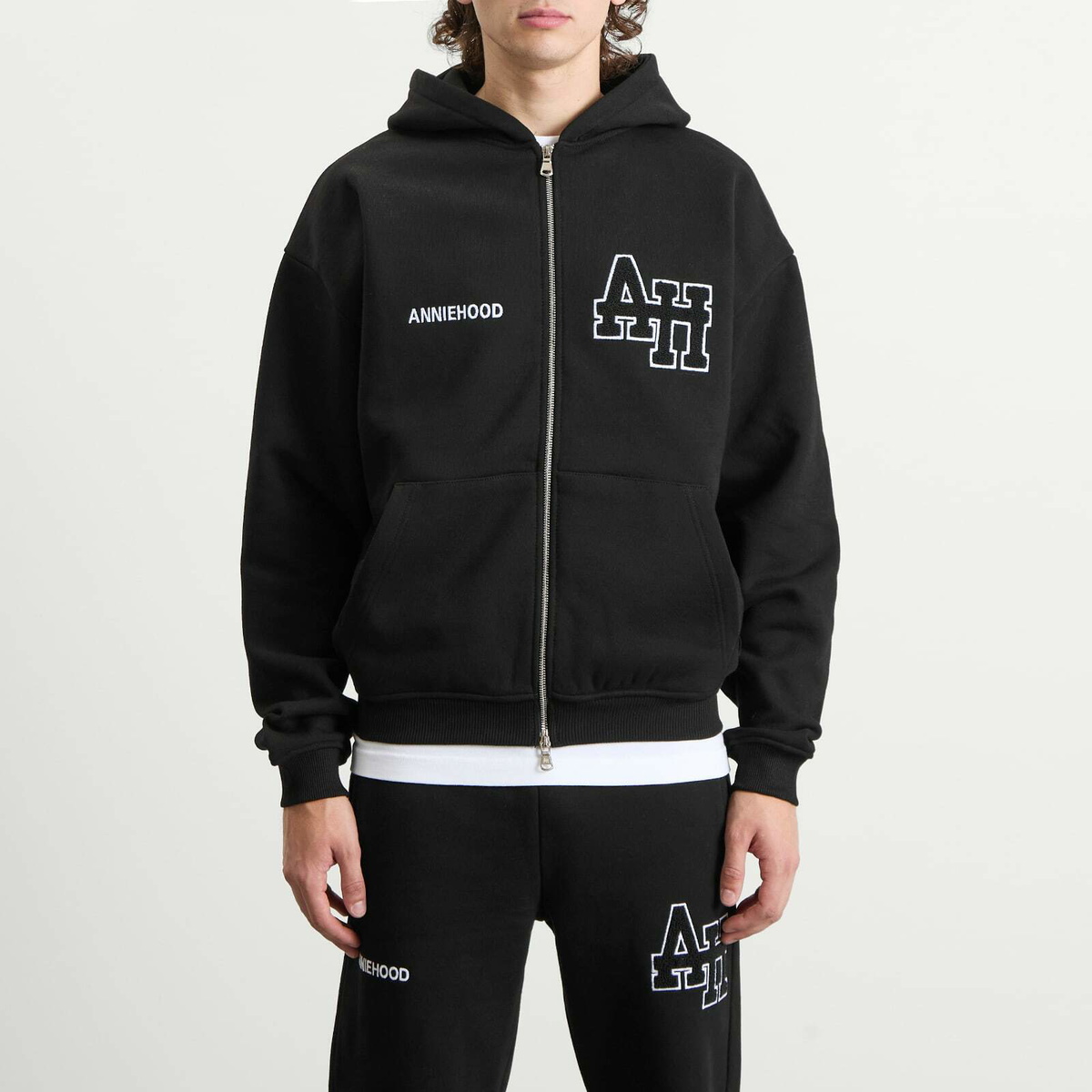 ANNIE HOOD Men's College Zip Hoodie in Black/Black