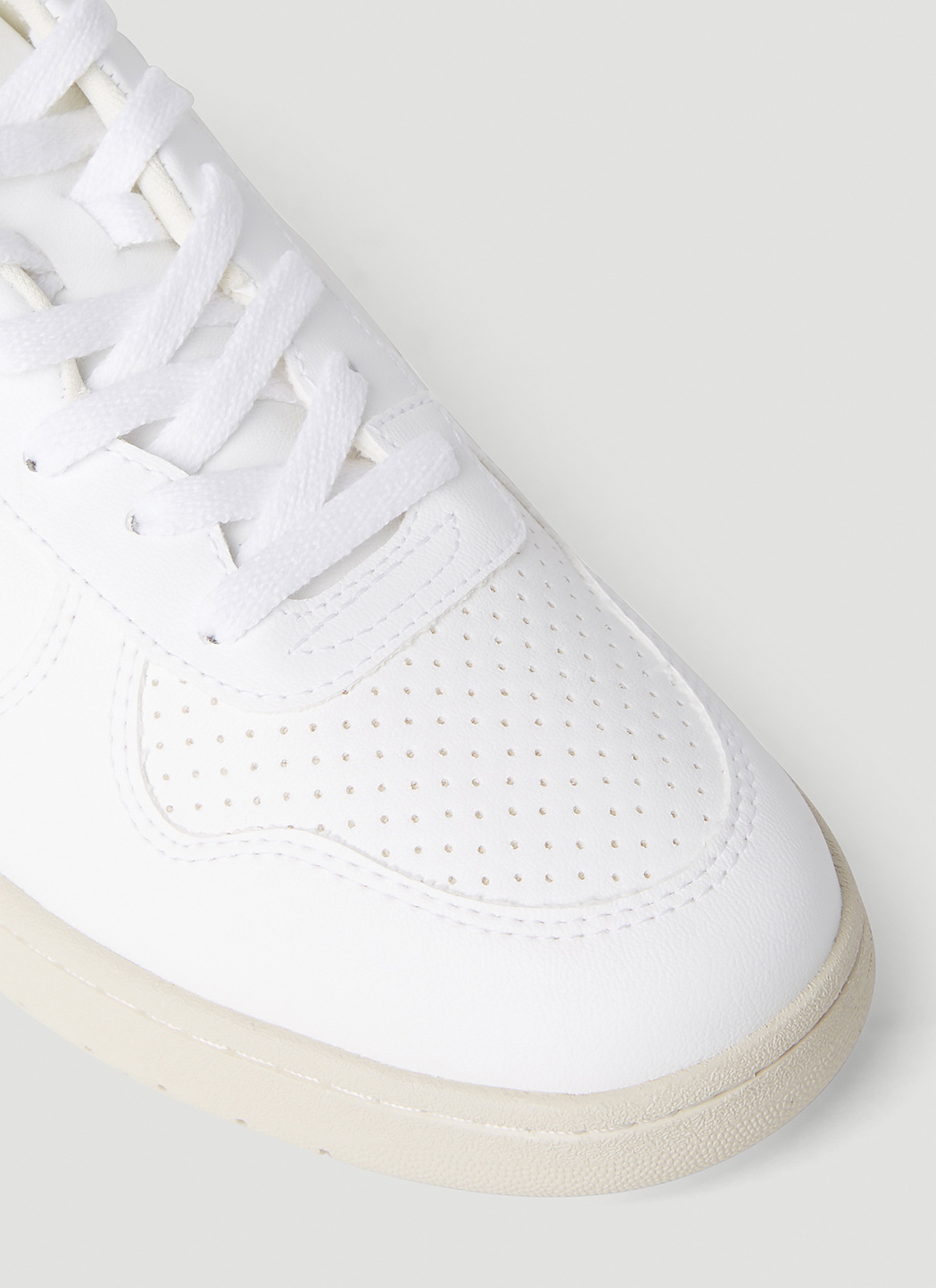 Veja V-10 CWL Sneakers