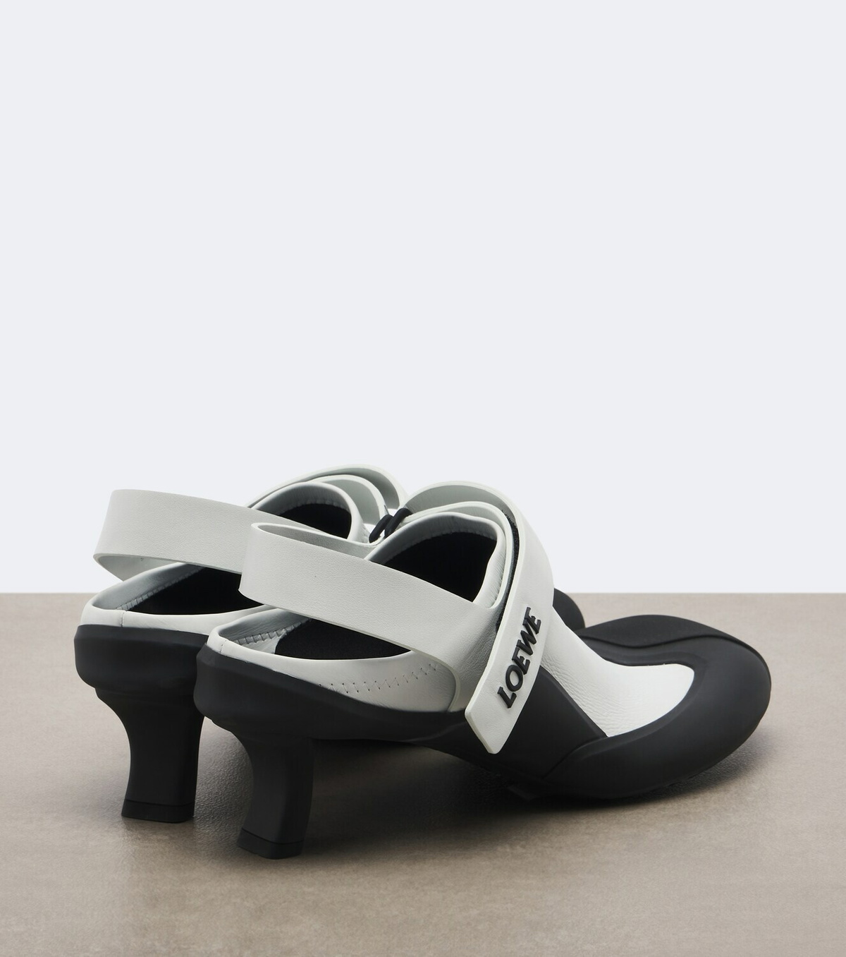 Loewe Dive Slingback leather pumps