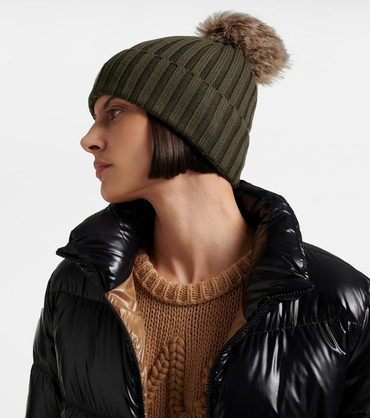 Moncler Logo virgin wool beanie