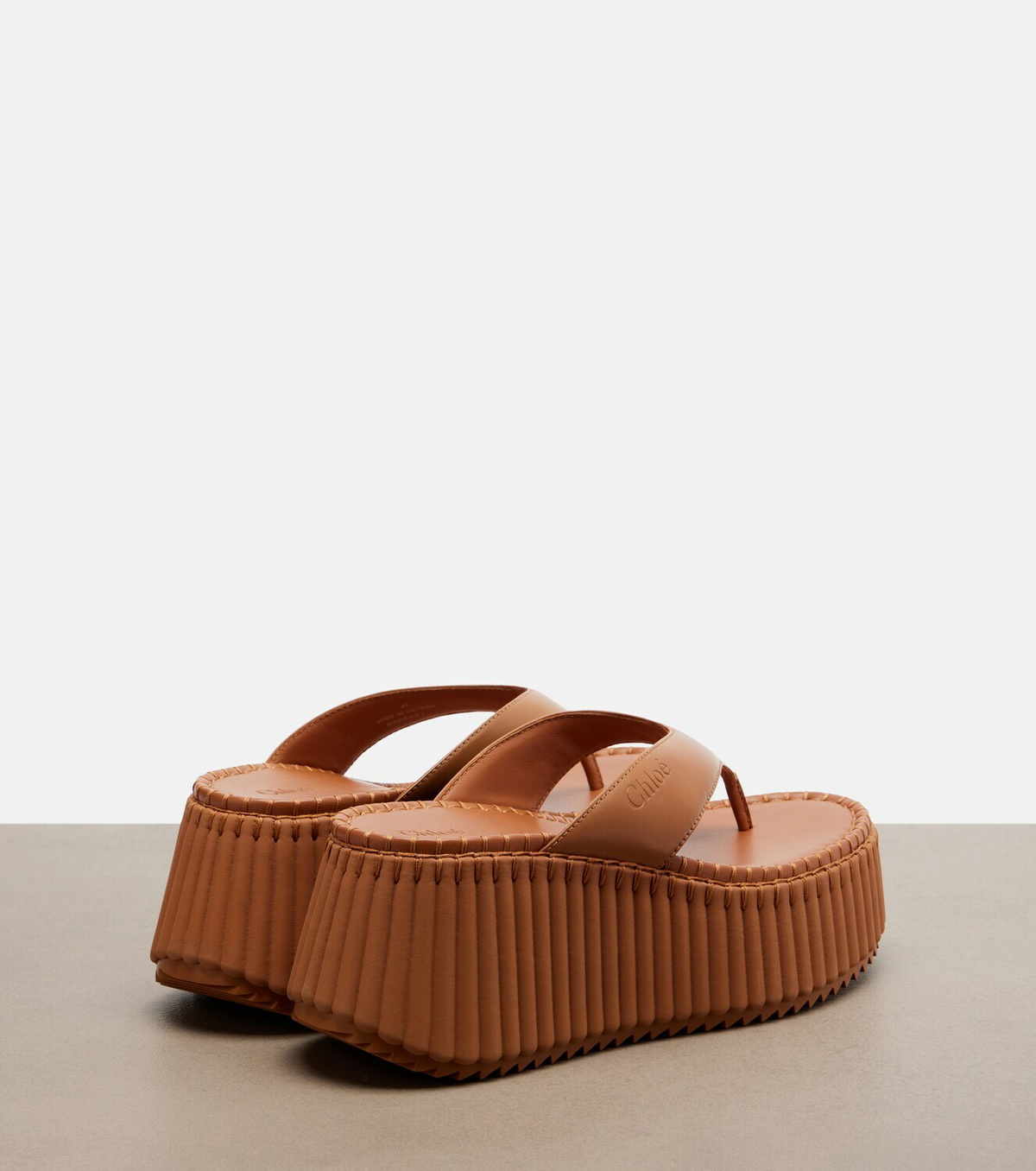 Chloé Nama leather platform thong sandals