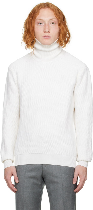 Photo: ZEGNA White Oasi Cashmere Turtleneck