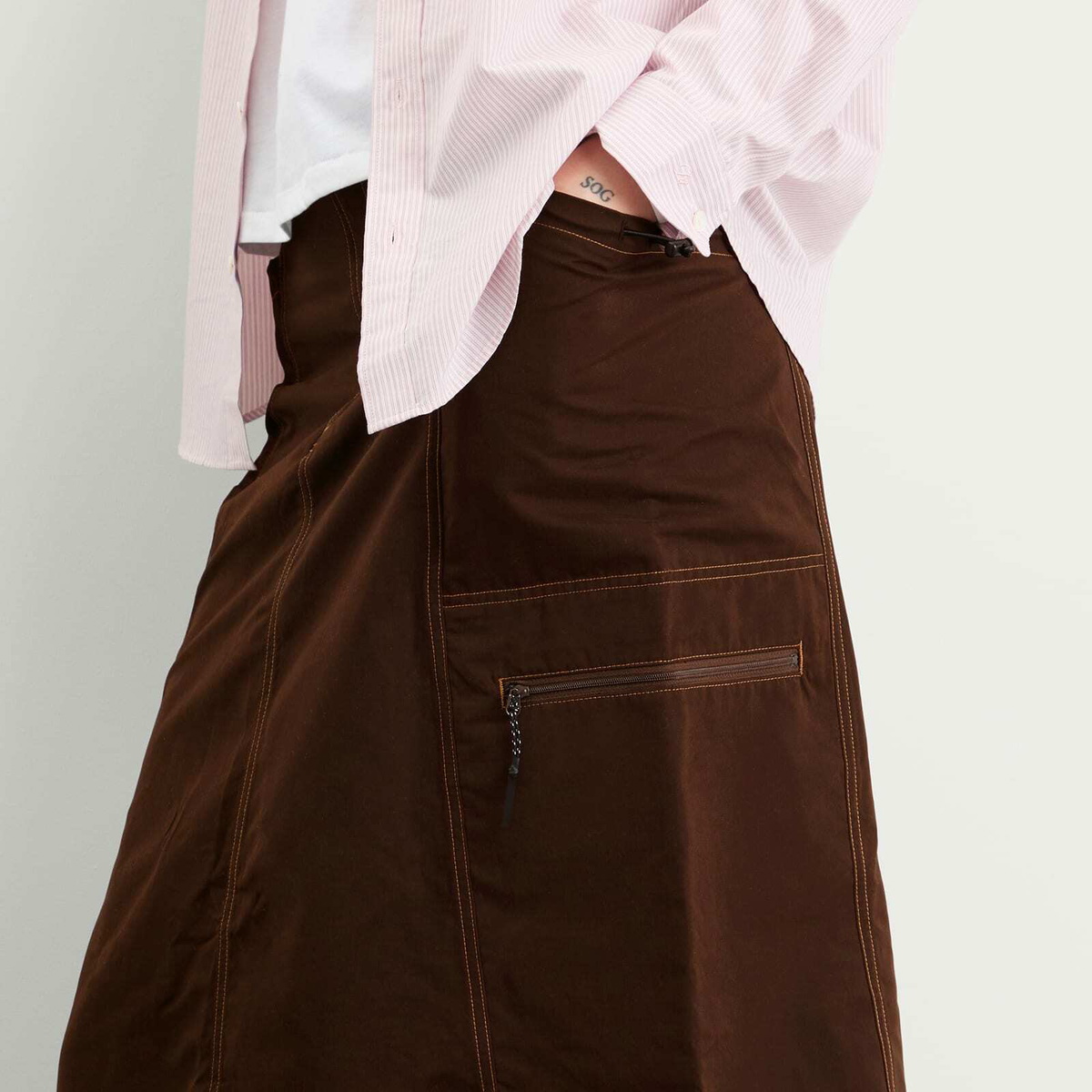 Gramicci Women's Salem Midi Skirt in Brown