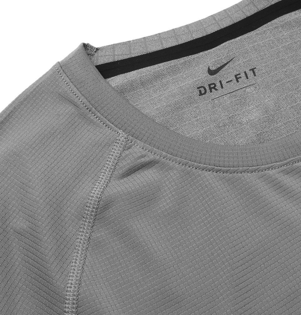 nike pro t shirt graphite