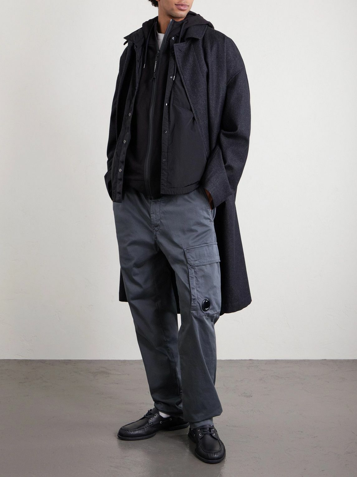 C.P. Company - Straight-Leg Logo-Appliquéd Cotton-Blend Cargo Trousers - Gray