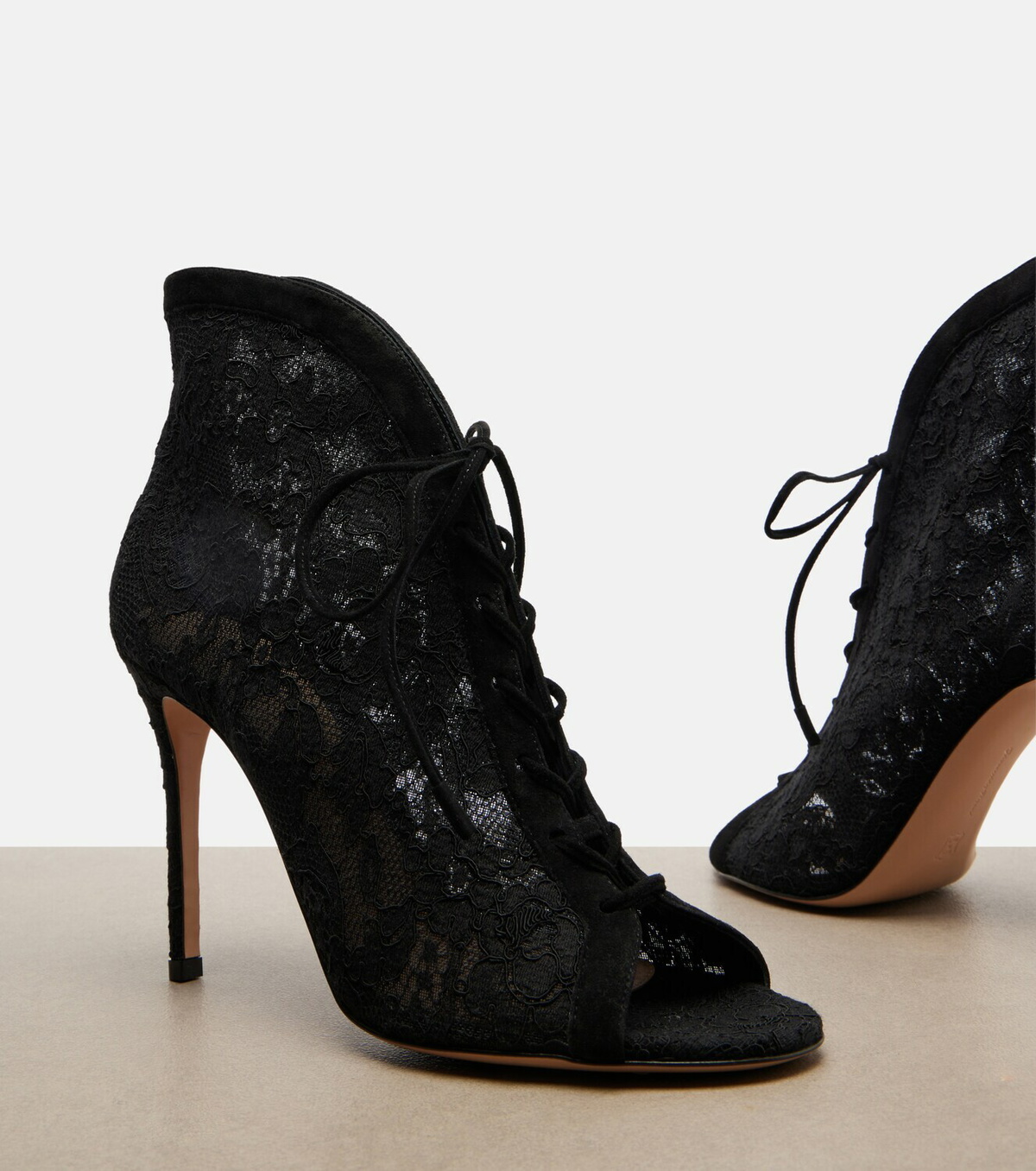 Gianvito Rossi Suede-trimmed lace pumps