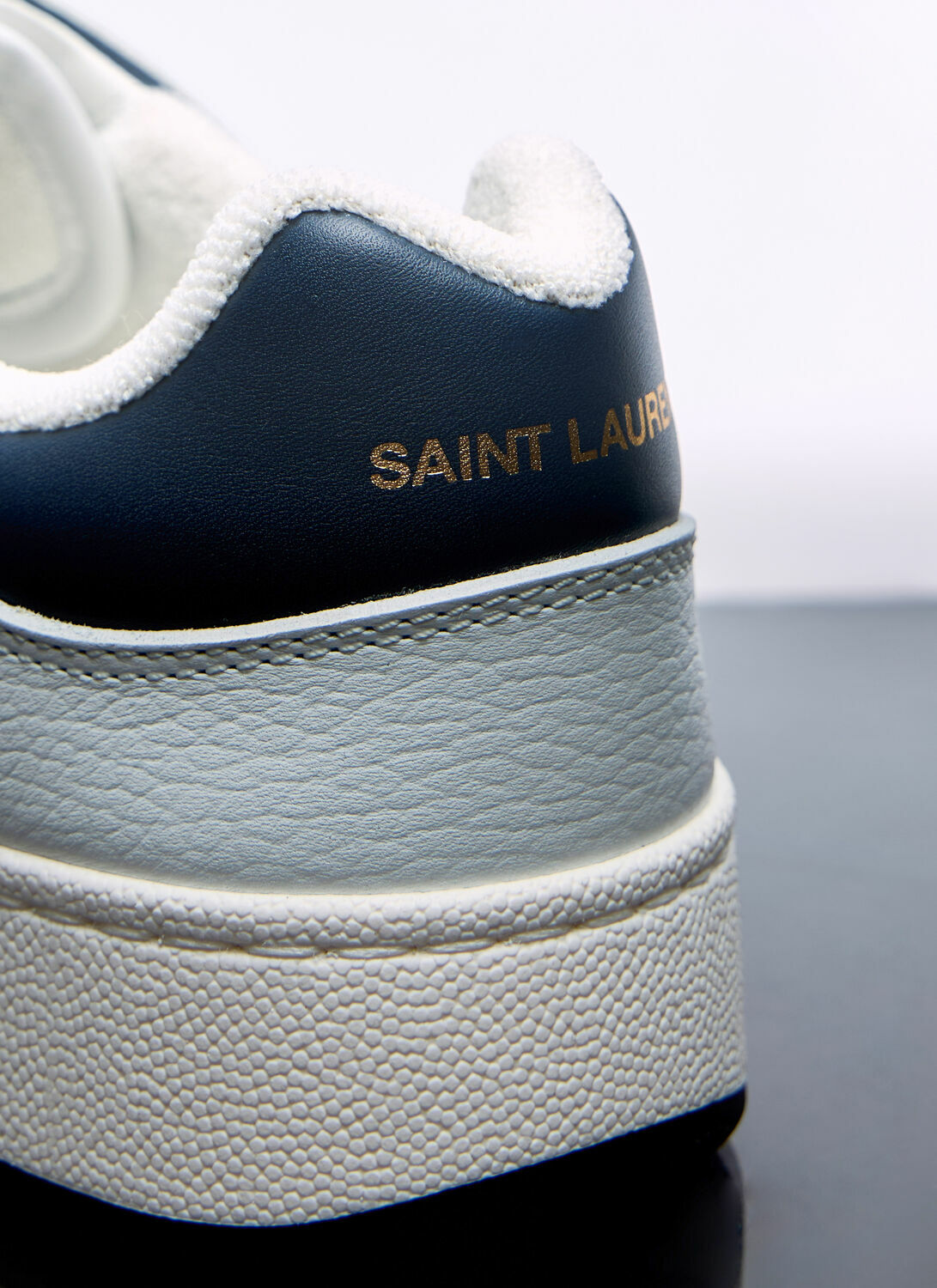 Saint Laurent SL 61 Low Top Sneakers