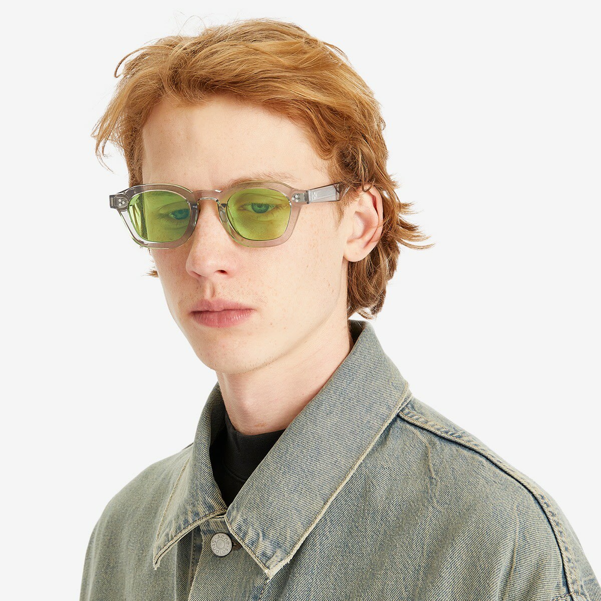 AKILA Logos Sunglasses in Cement/Apple 