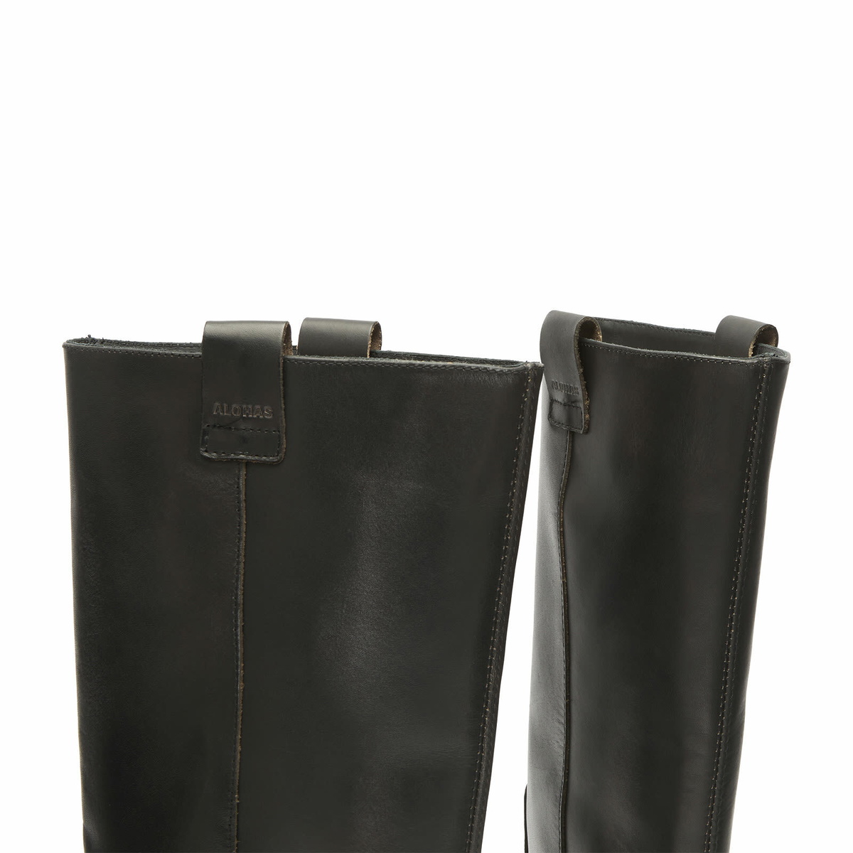ALOHAS Women's Sajan Leather Boots- in Black