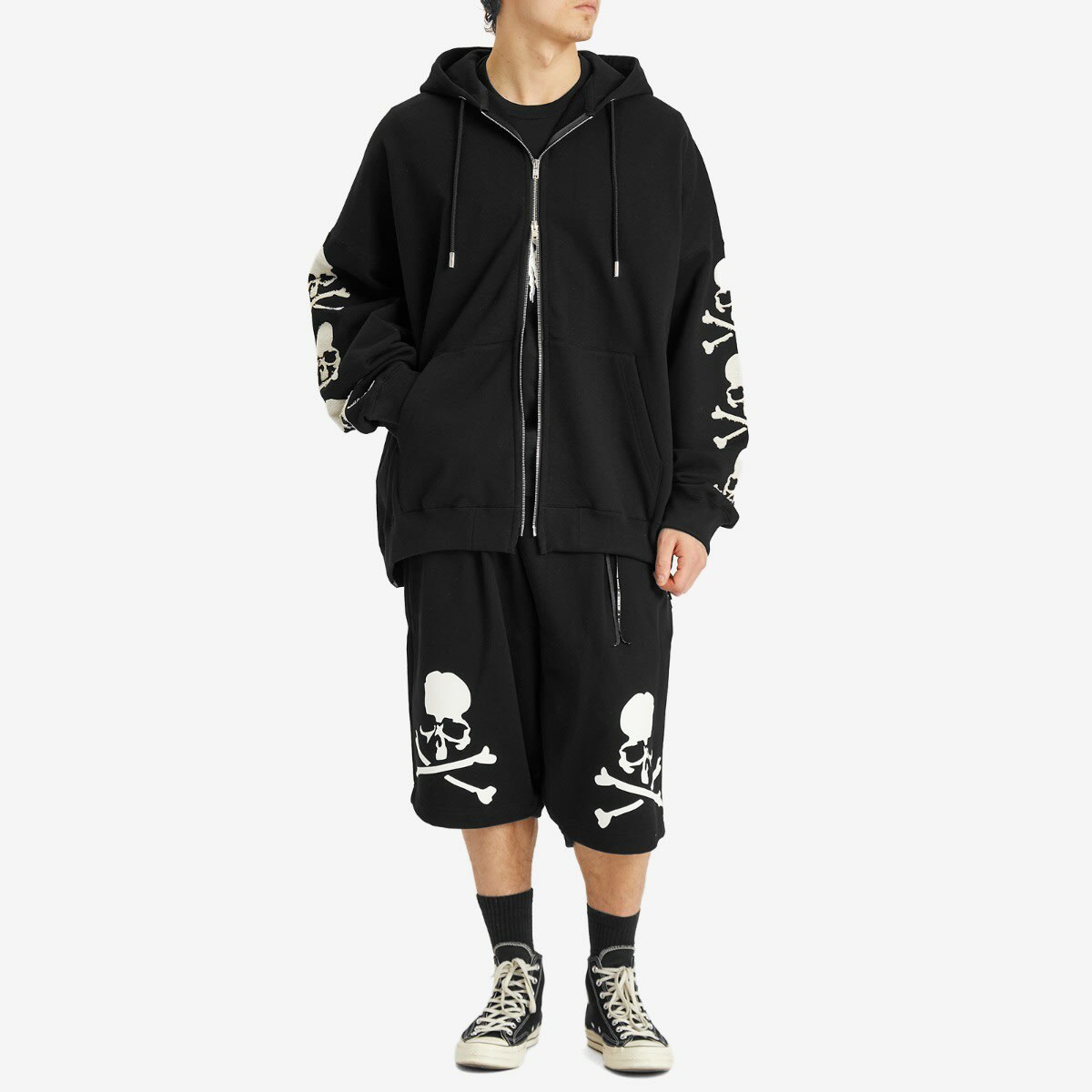 MASTERMIND WORLD Men's OG Sweat Shorts in Black