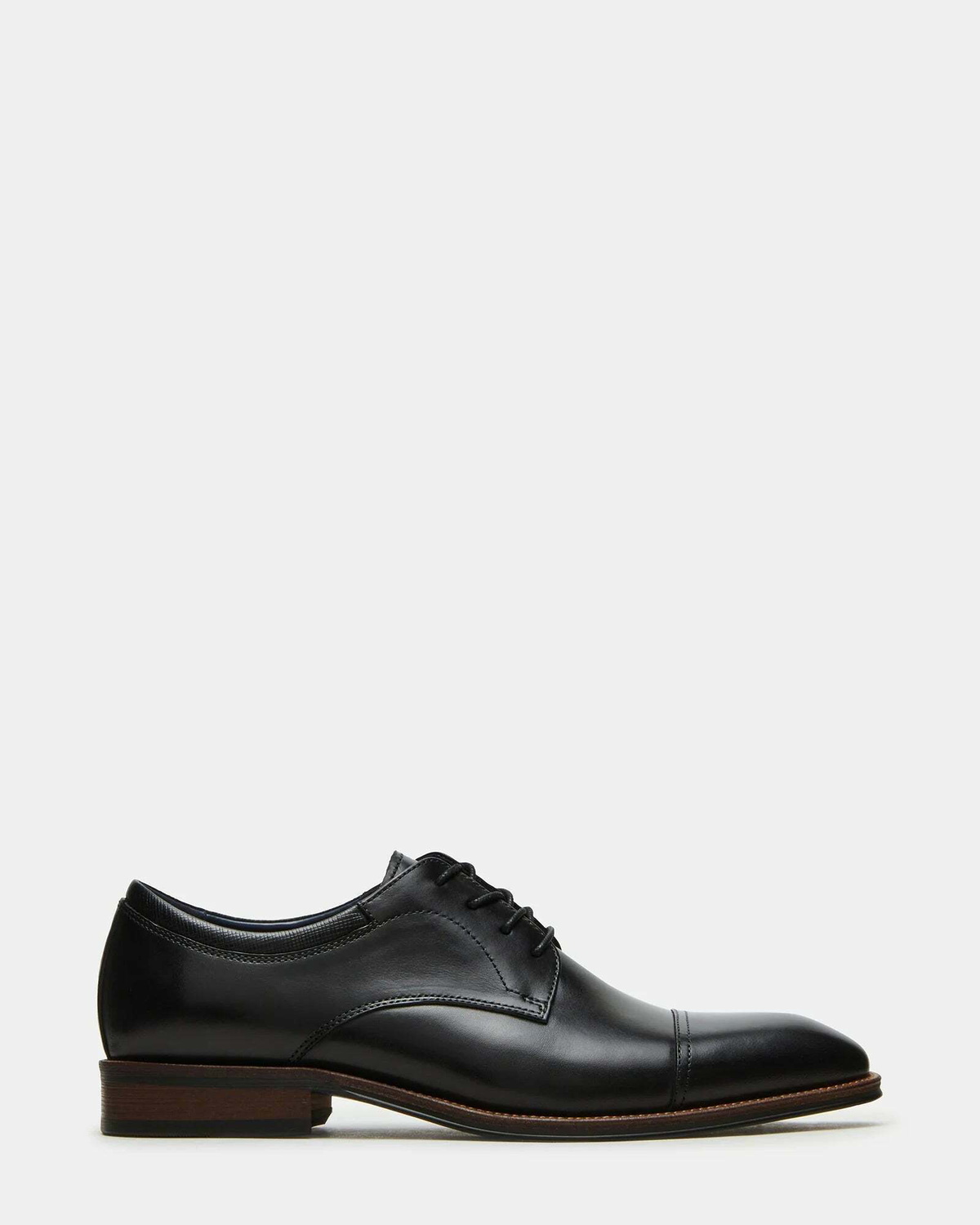 Steve Madden Hasen Dress Shoes in Black