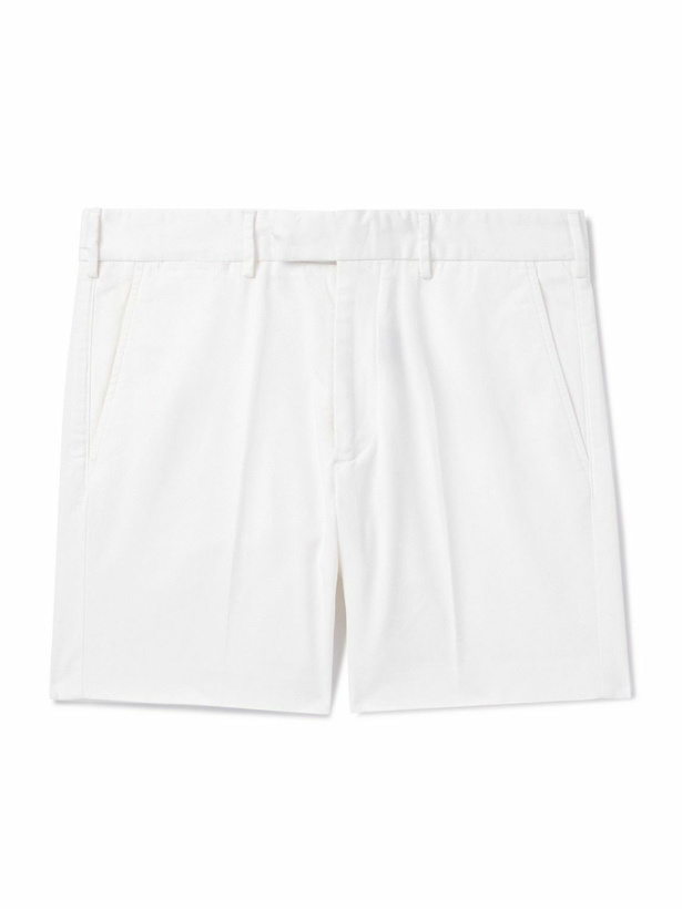 Photo: TOM FORD - Straight-Leg Pleated Stretch-Cotton Twill Shorts - White