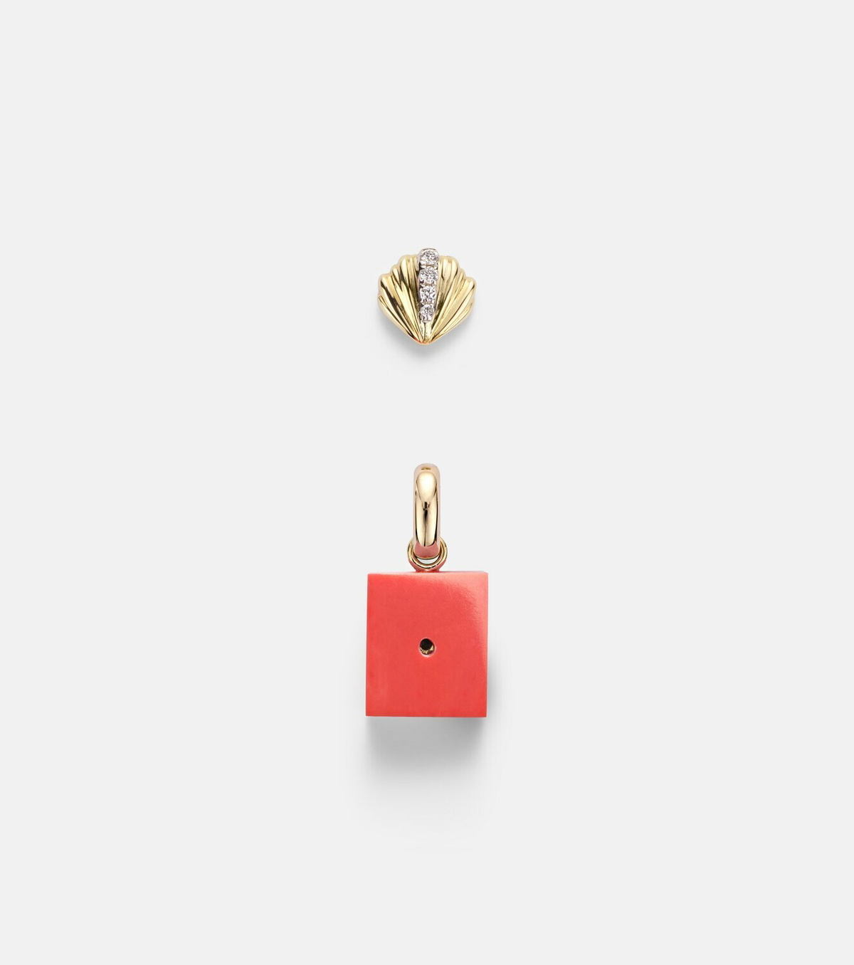 Yvonne Léon Coquillage and Le Cubo 9kt gold single earring and pendant set with diamonds