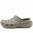 Crocs Classic kin Clog in Dusty Olive
