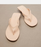 Gucci Vittoria thong sandals